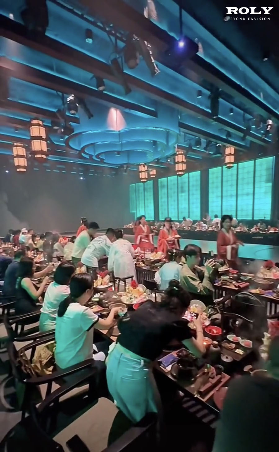 重慶全景沉浸式文化主題餐秀